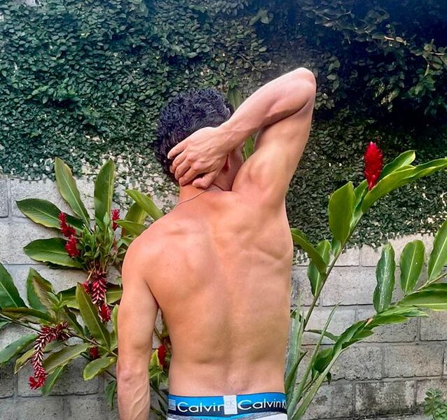 Performer angellewish Photo 4