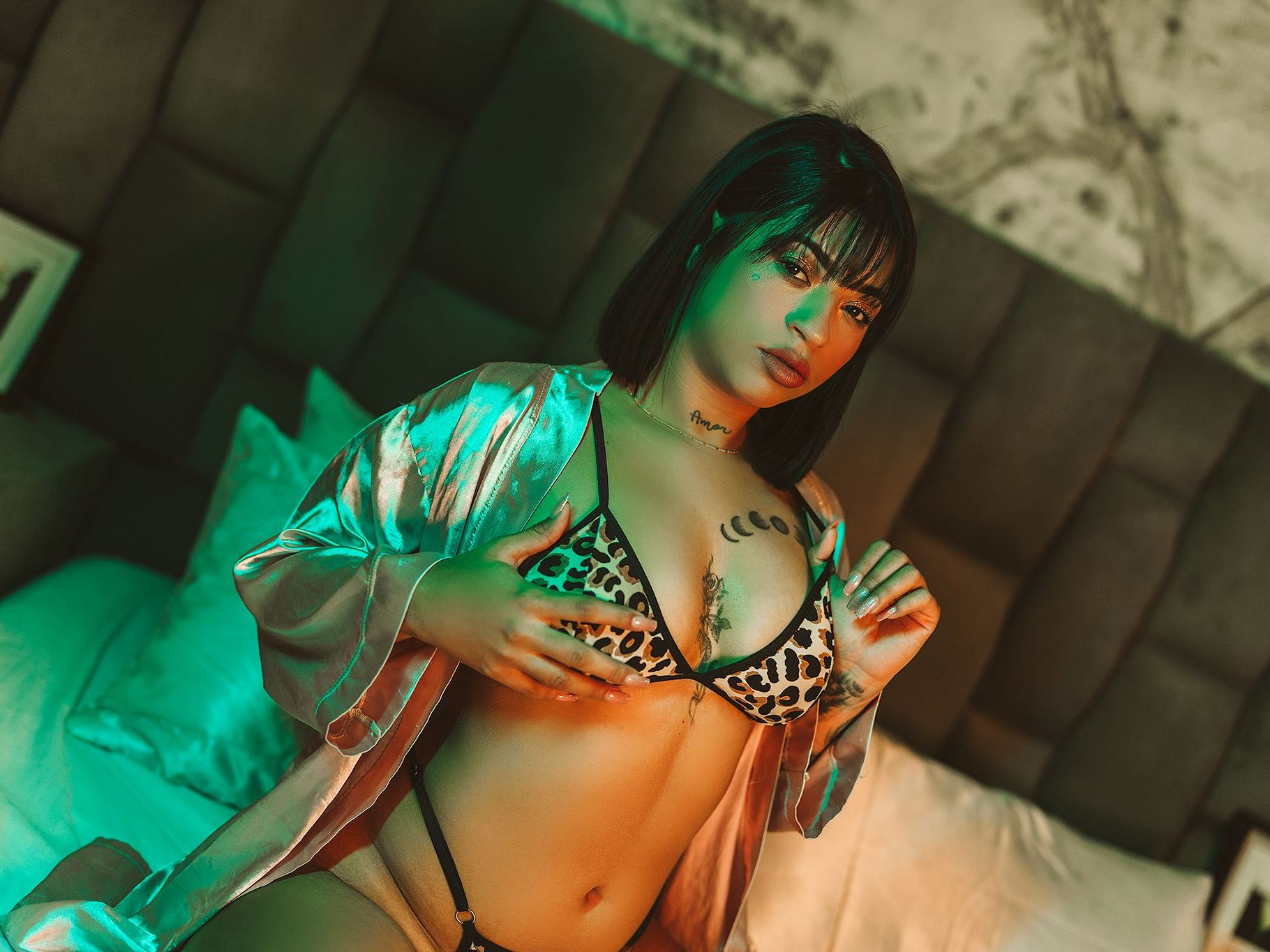 Imagen de perfil de modelo de cámara web de AnthonellaRoss