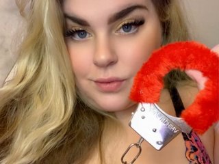 Imagen de perfil de modelo de cámara web de Kittyfemdom