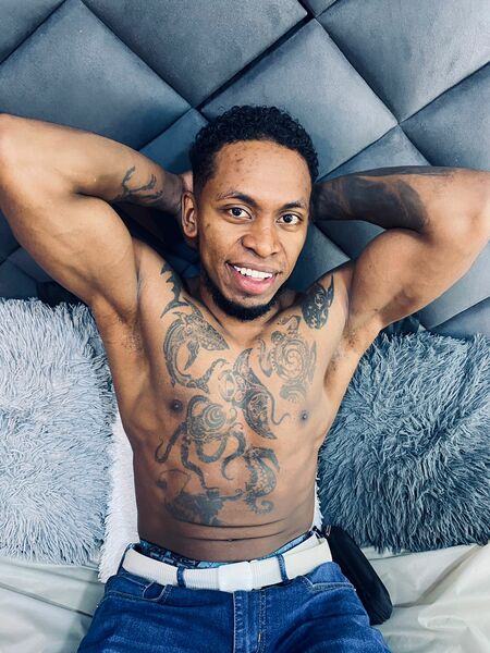 Performer DARENSCOTT Photo 2