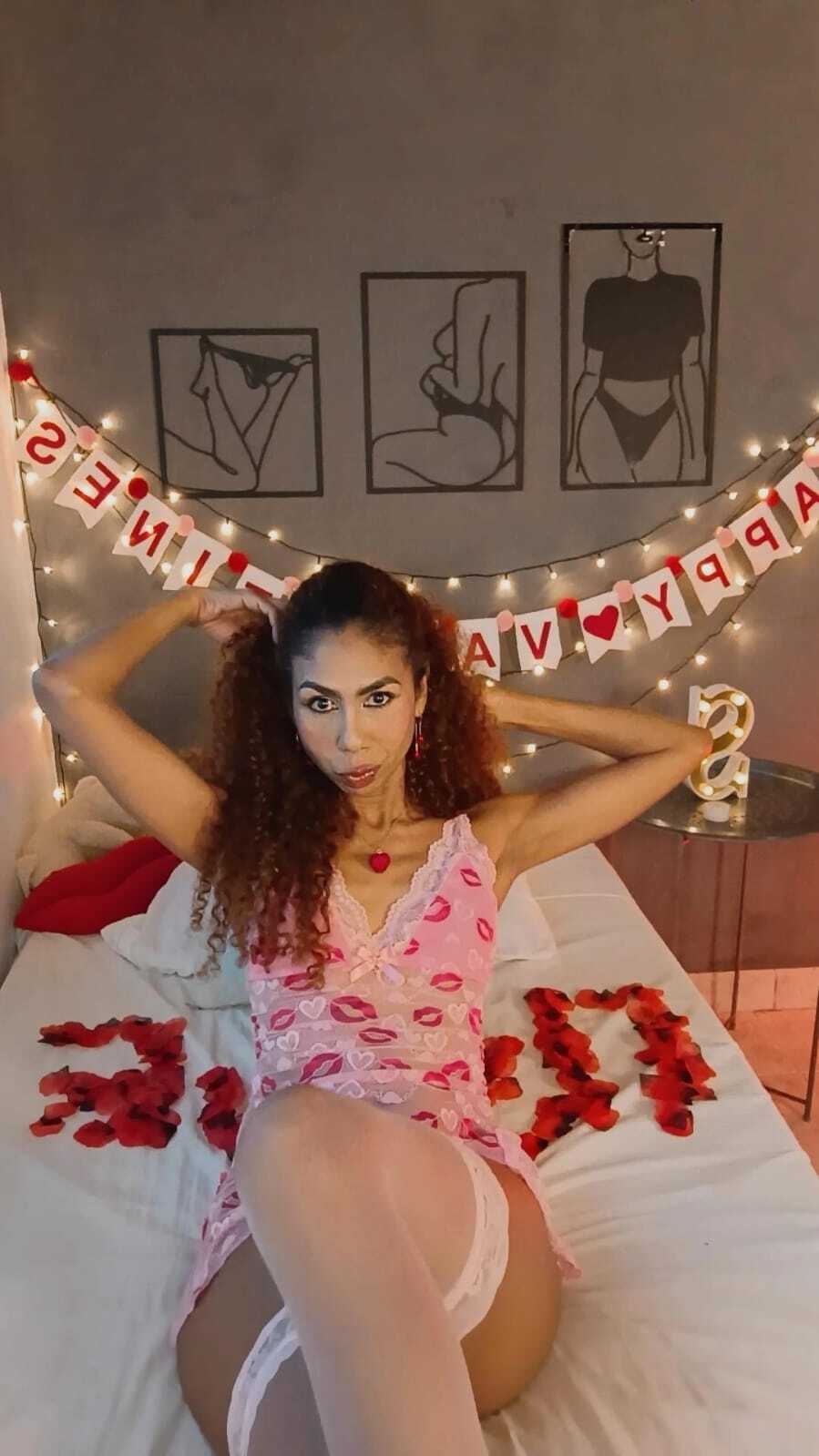 Interprete Curly_milf Foto 1