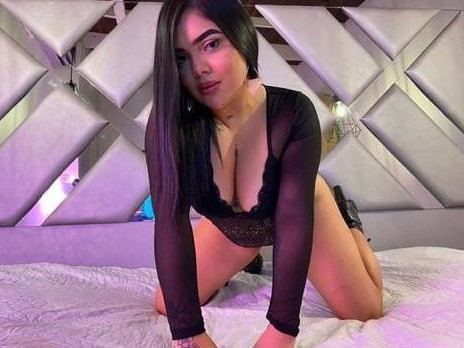 CelesteMiiller profilbild på webbkameramodell