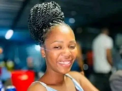 SEXYCURVYxx cam model profile picture