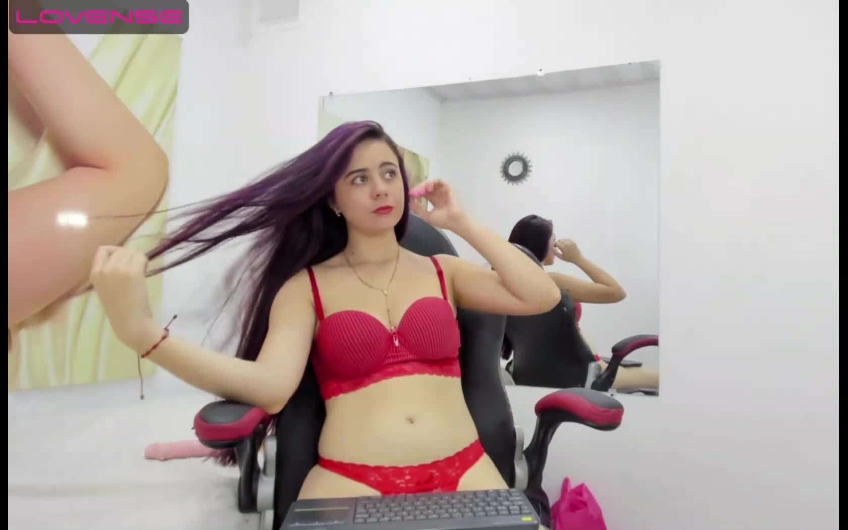 Intérprete ArianaForst Video 1