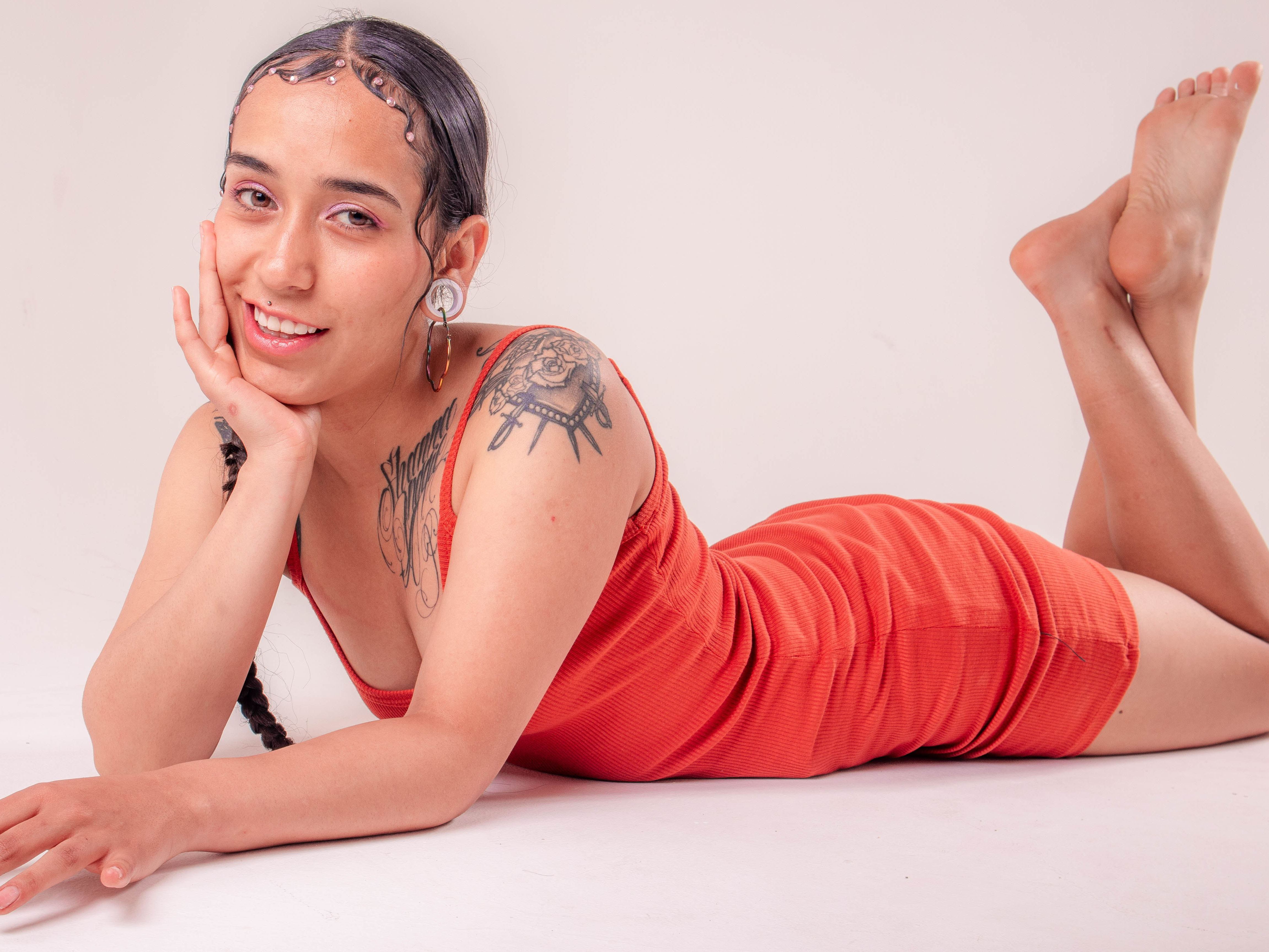 Foto de perfil de modelo de webcam de TaniaaValentini