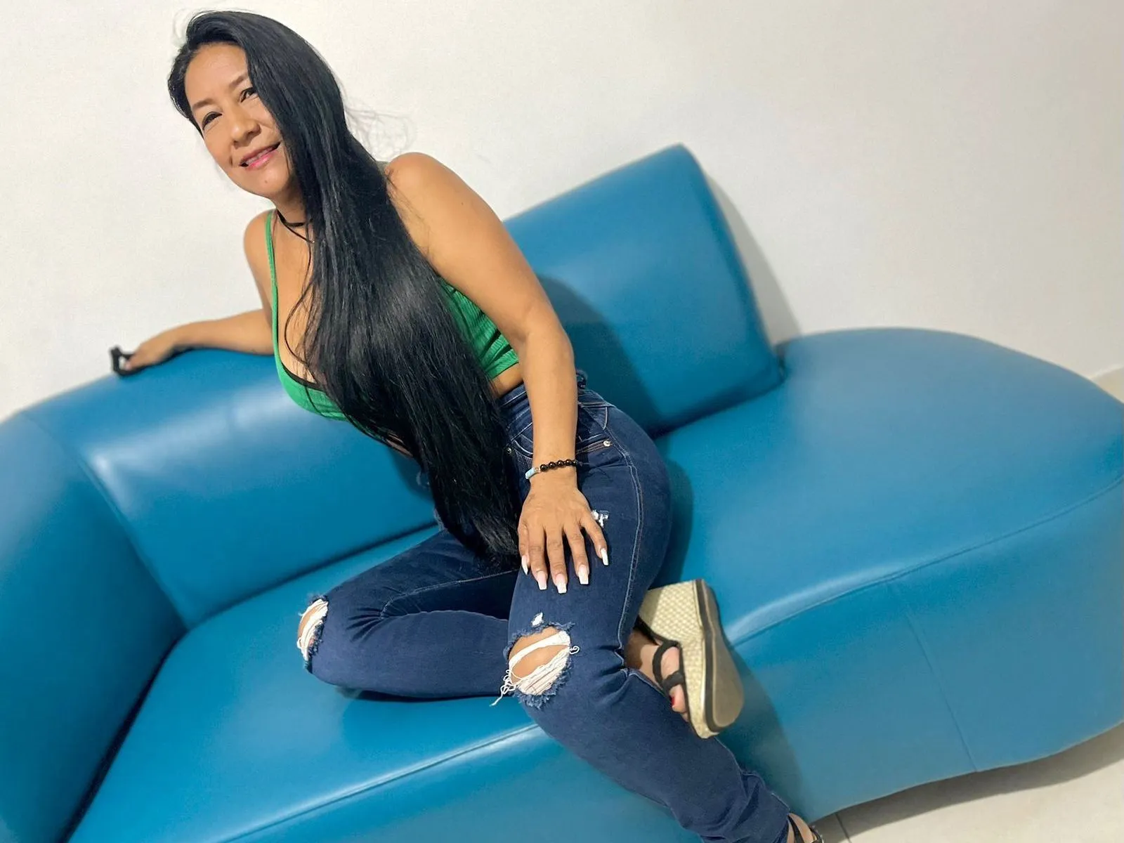 Profilbilde av KATHYJARAMILLO webkamera modell