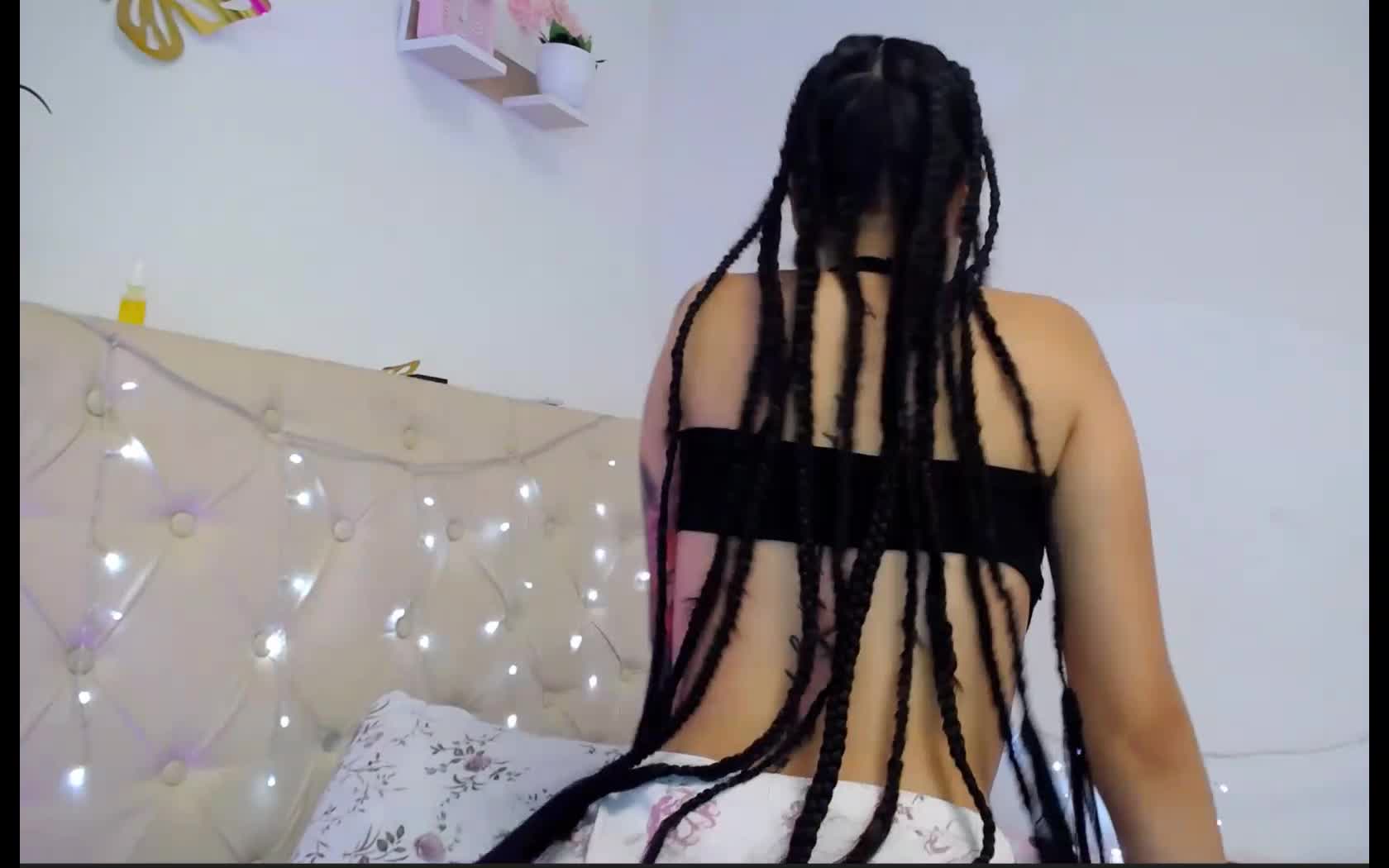 Artist sara21mcry Video 1