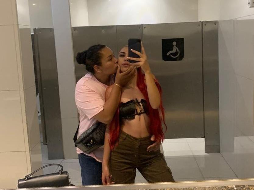 EmberAndAlex Profilbild des Cam-Modells