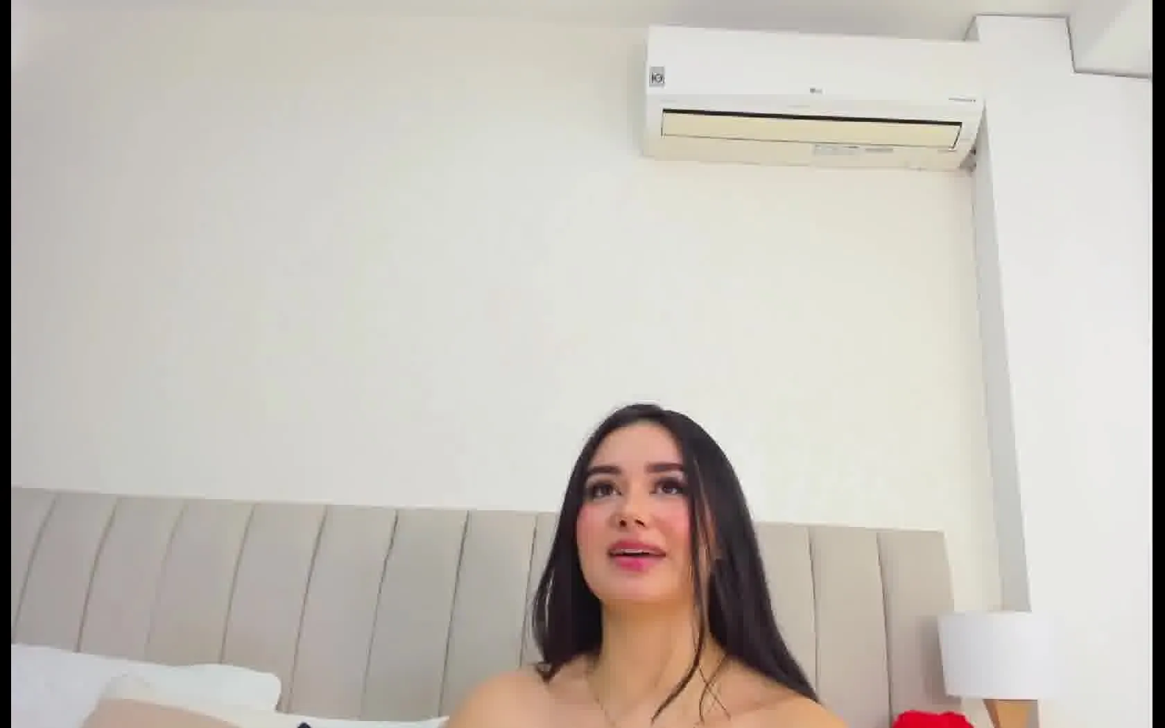 Artist AliJonnes Video 1