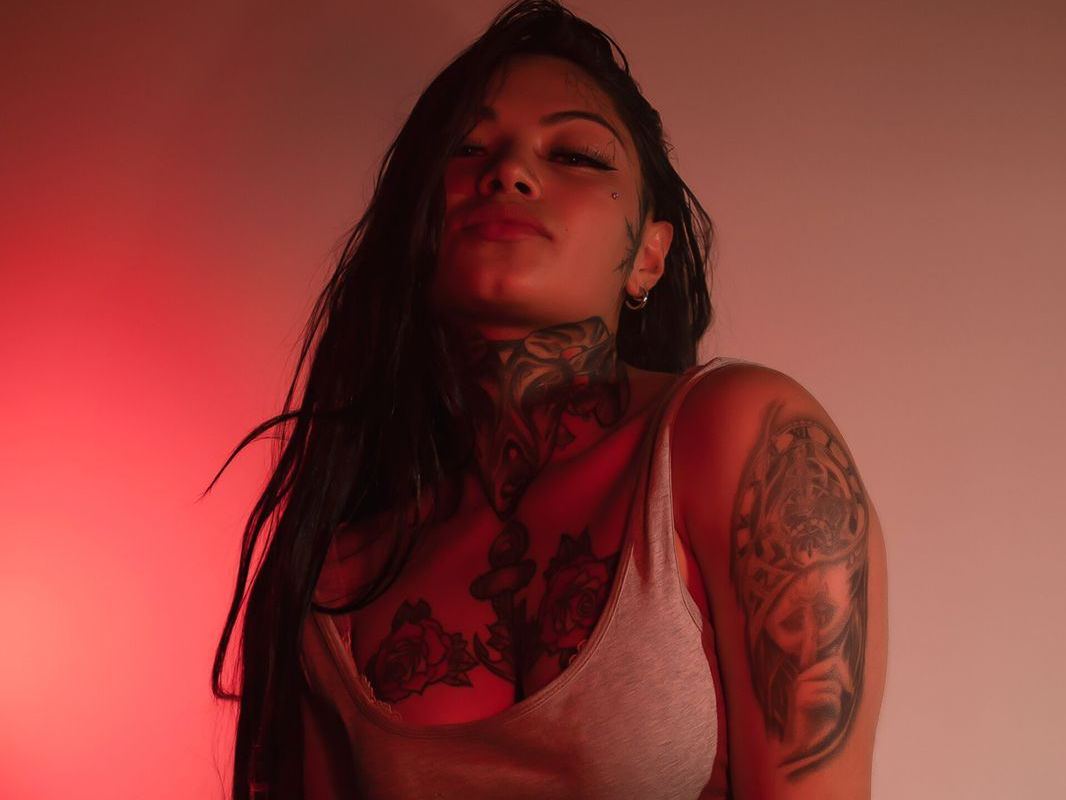 NaraKatt profielfoto van cam model