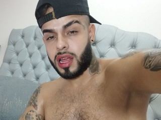 Image de profil du modèle de webcam Randywolf