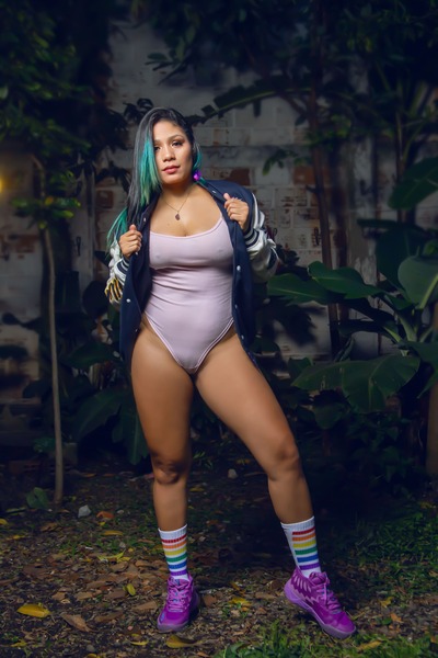 Performer mikuvelkk Photo 3