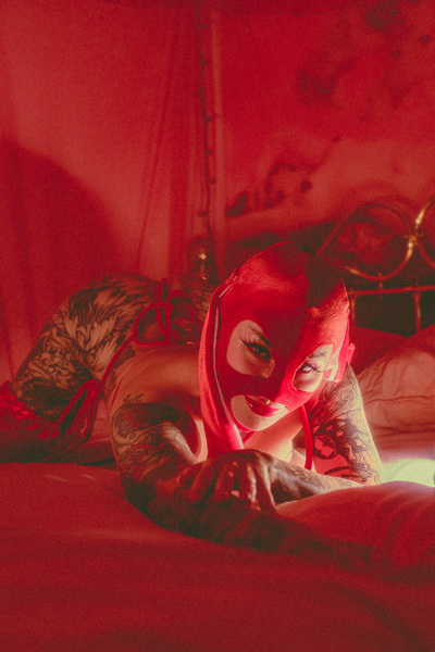 Artist SynthiaValentine Foto 6