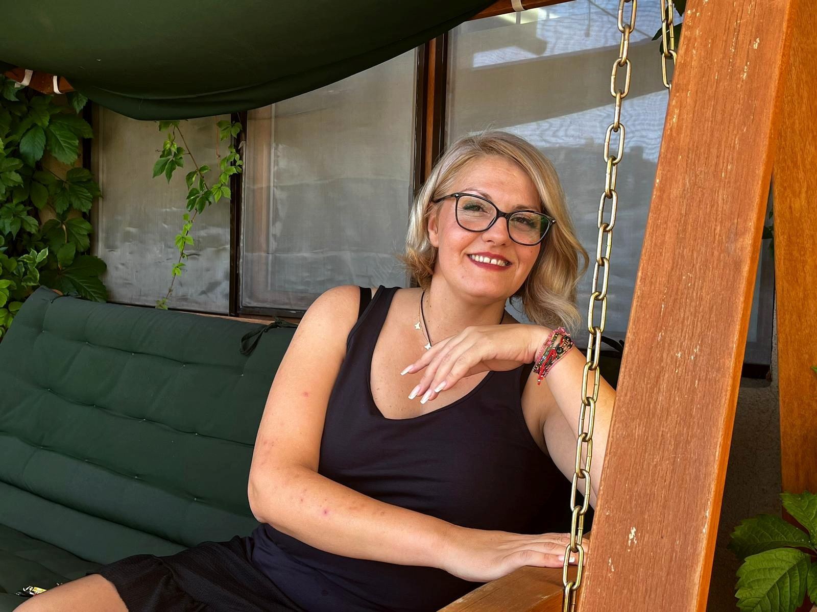 BROOKLYINN profilbild på webbkameramodell