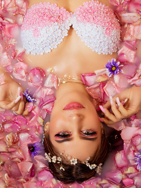 Performer LucyRouse18 Photo 10
