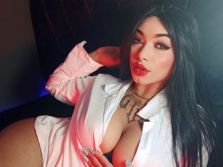 Brielaloughty immagine del profilo del modello di cam
