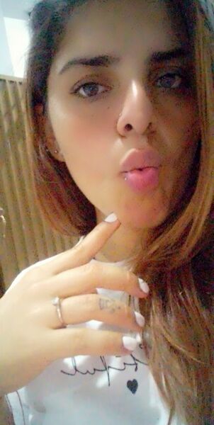 Performer MoollyLove Photo 2