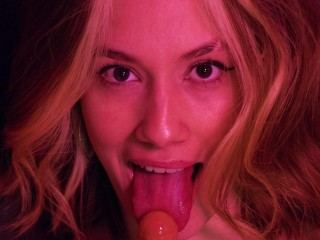 Image de profil du modèle de webcam mythinque