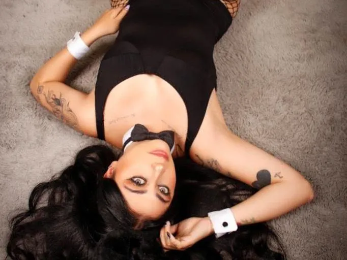 Imagen de perfil de modelo de cámara web de Maryyjaannee