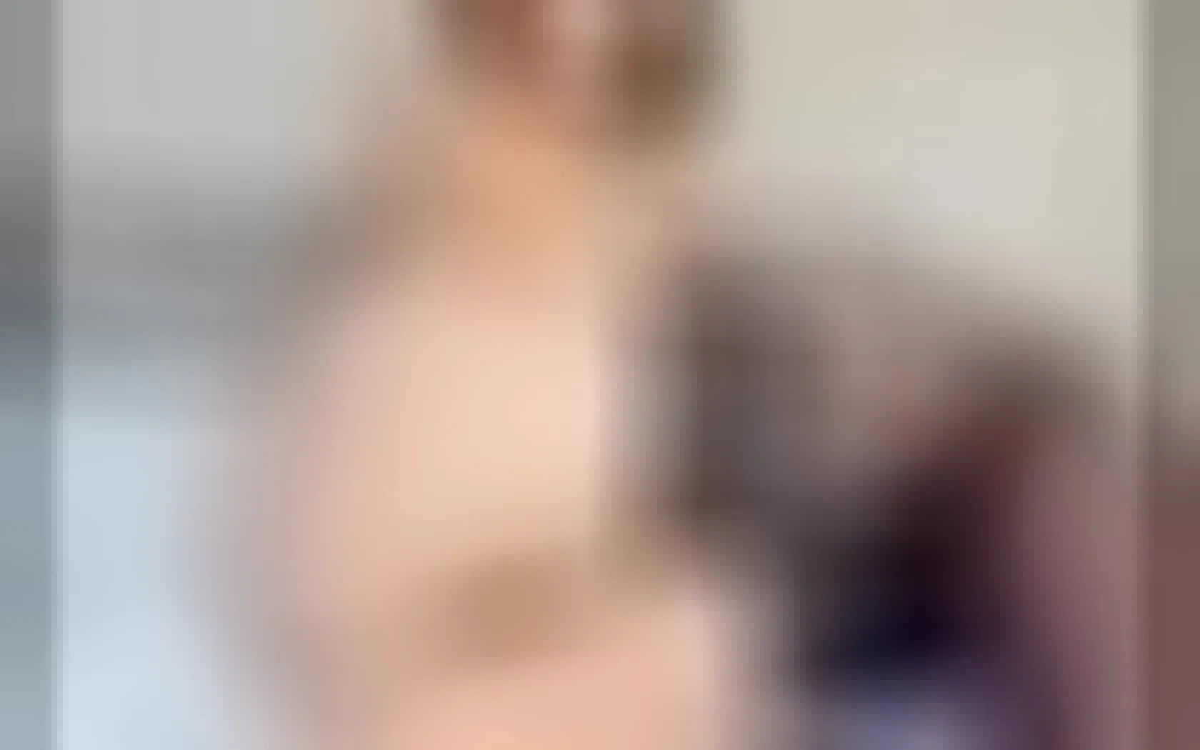 Performer CarolineCaviedess Video 1