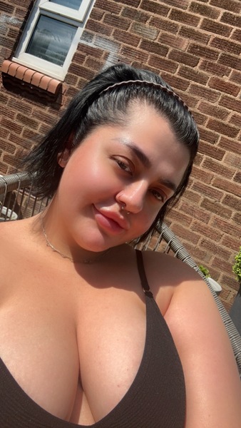 Artiest PeachyPrincessBow Foto 6