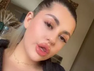 PeachyPrincessBow profilbild på webbkameramodell