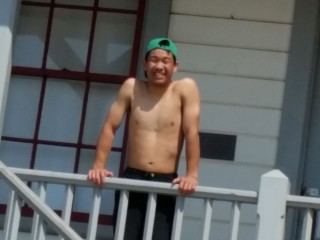 hotasianstud18 profielfoto van cam model 