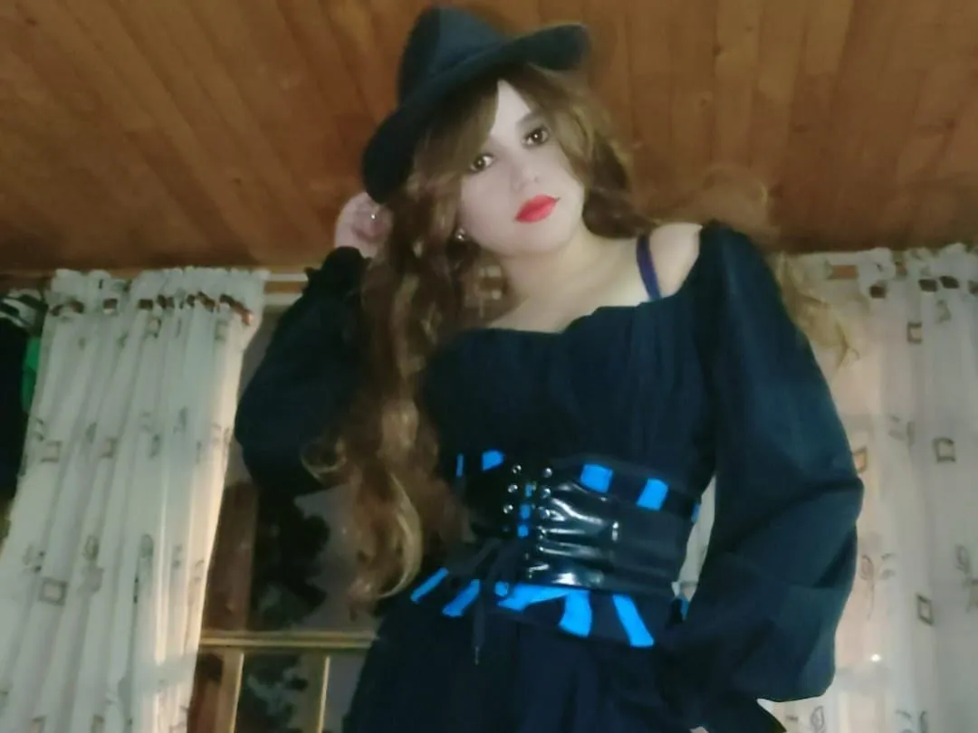 Imagen de perfil de modelo de cámara web de blankwhitee