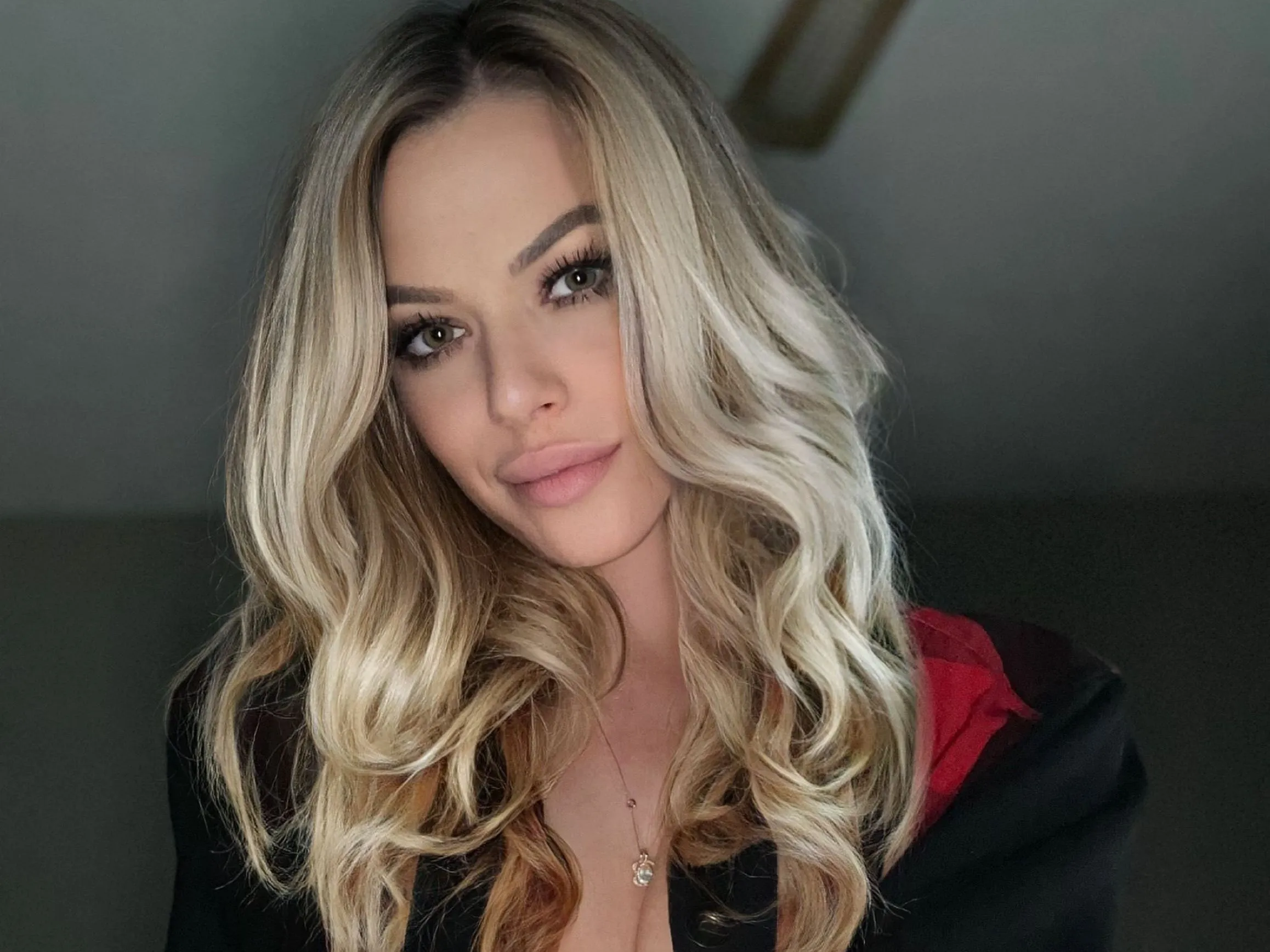 Funandfiesty cam model profile picture