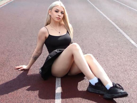 TenderKaila profielfoto van cam model