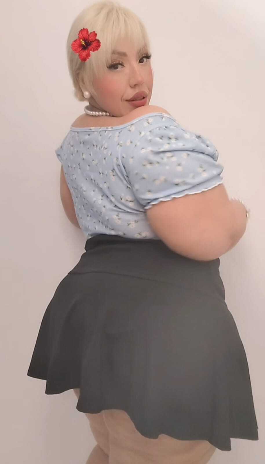 Interprete LeahMillerh Foto 5