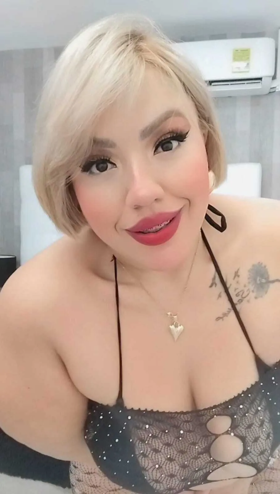 Interprete LeahMillerh Foto 3