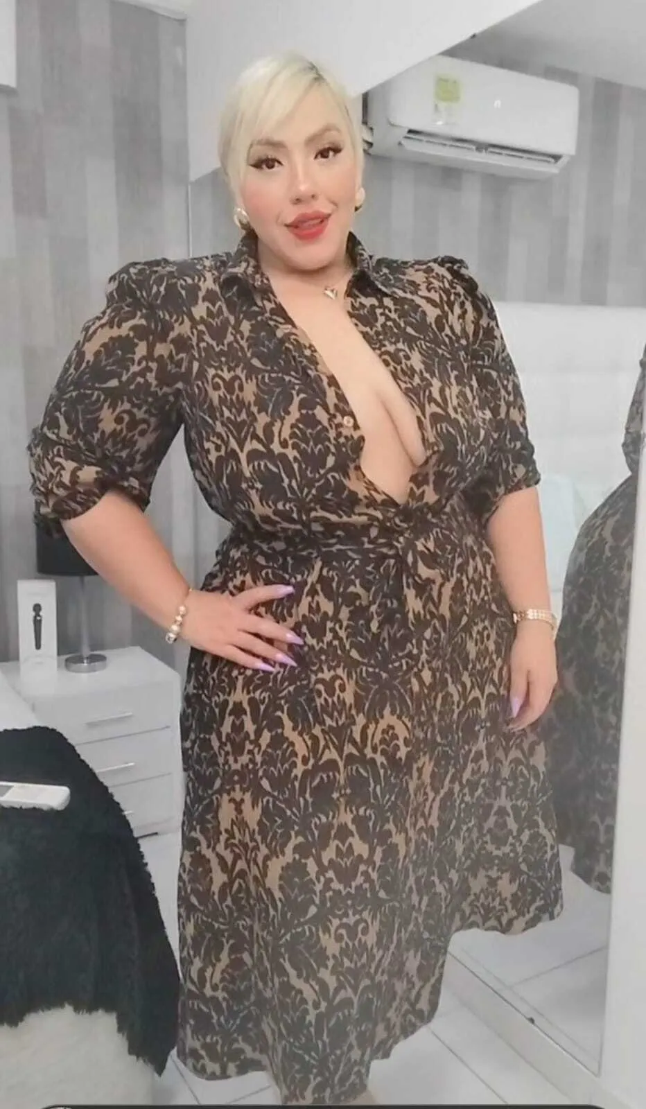 Interprete LeahMillerh Foto 5