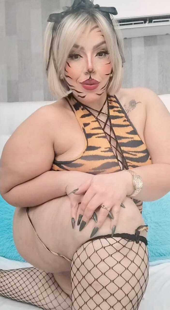 Intérprete LeahMillerh Foto 1