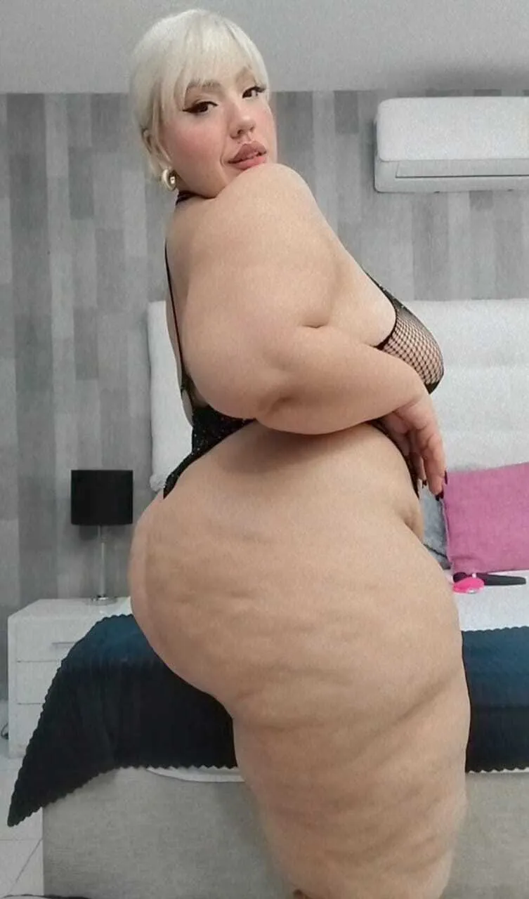 Performer LeahMillerh Photo 11