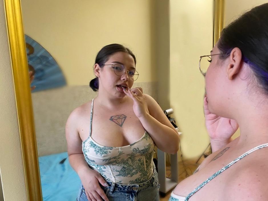 RAAVENx immagine del profilo del modello di cam