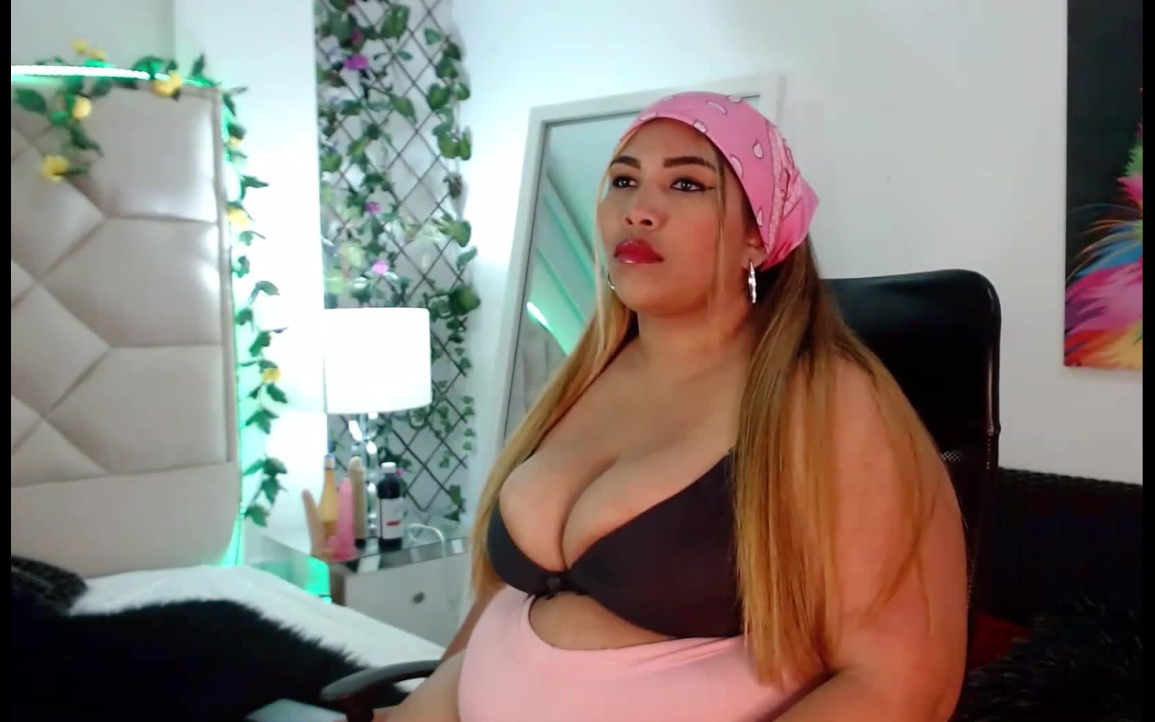 Utøver GabyyEspino Video 1