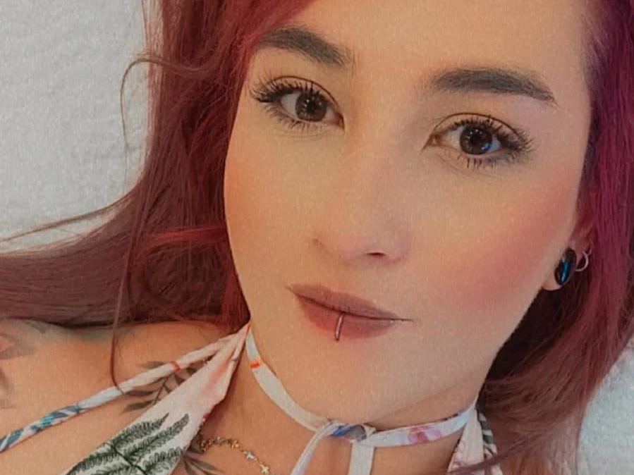 Profilbilde av EmilyJones222 webkamera modell