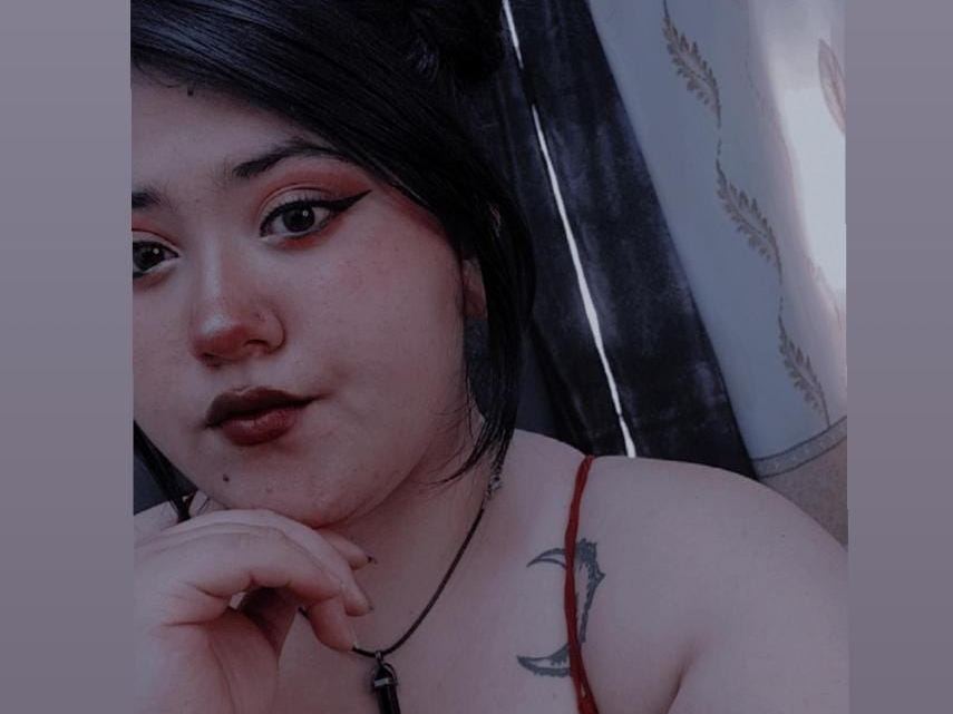 Imagen de perfil de modelo de cámara web de lunasw