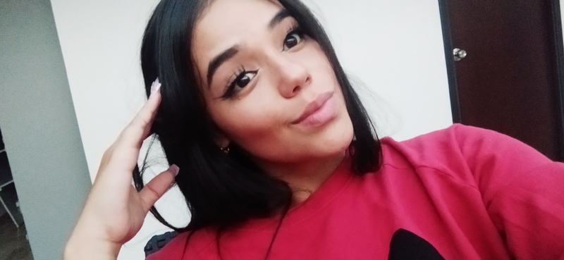 Intérprete AnnieLacrof Foto 2