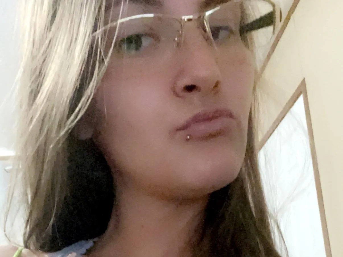 Foto de perfil de modelo de webcam de MaePlays