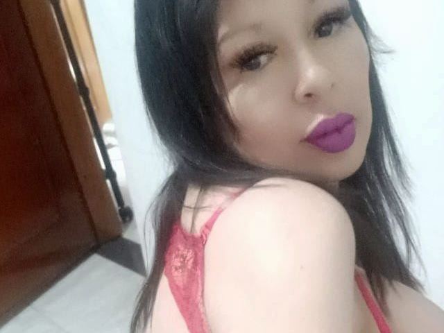 Imagen de perfil de modelo de cámara web de MELODY69XXX