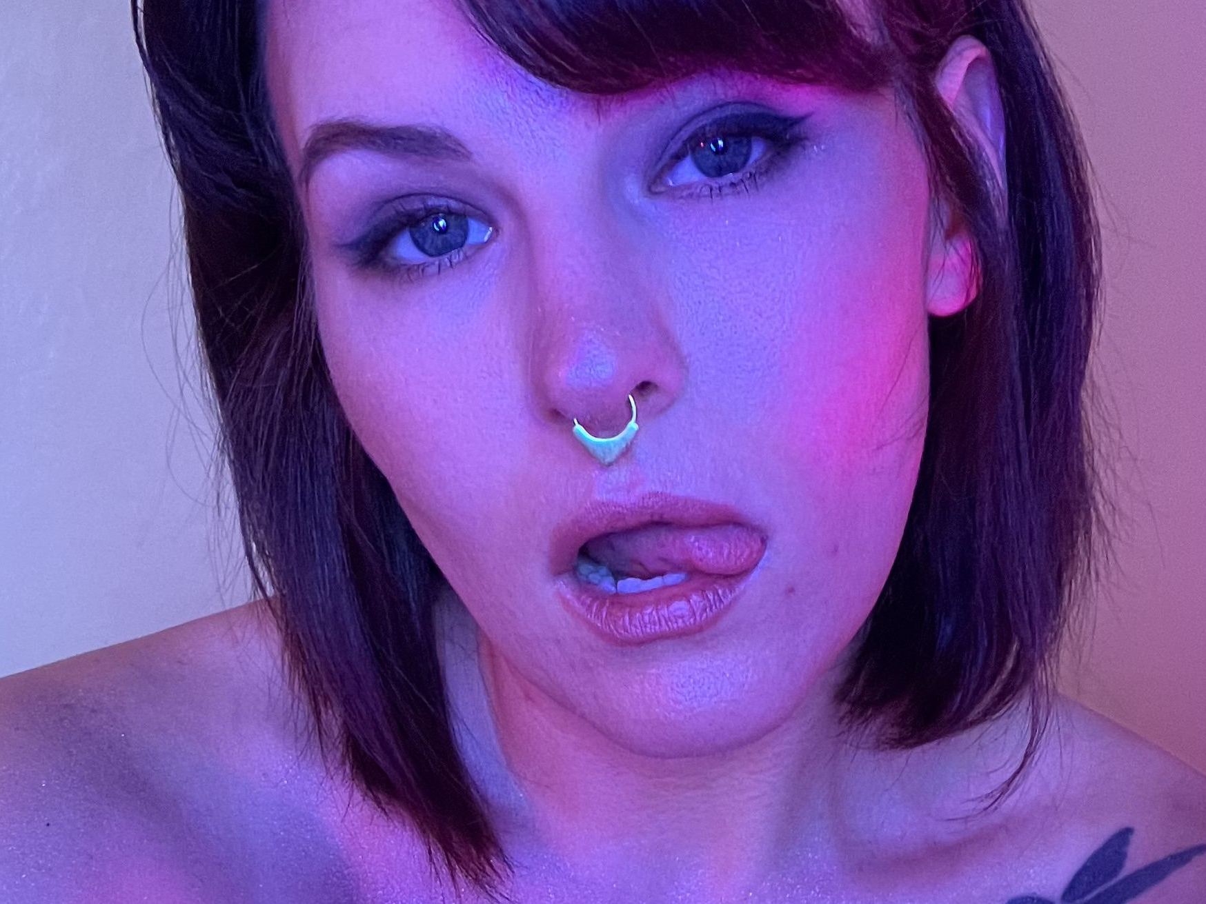 Imagen de perfil de modelo de cámara web de anova