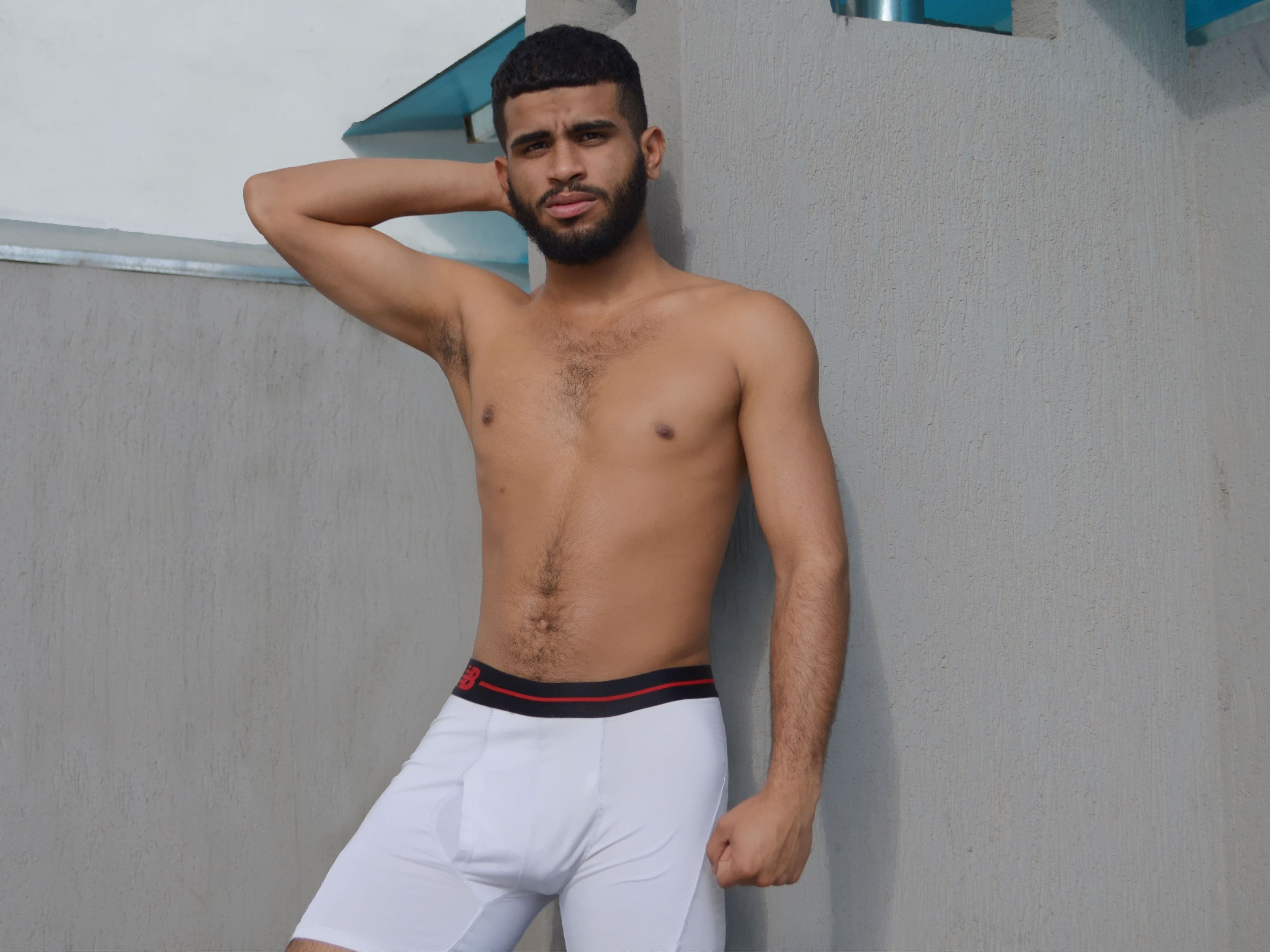 Eduardo223 cam model profile picture