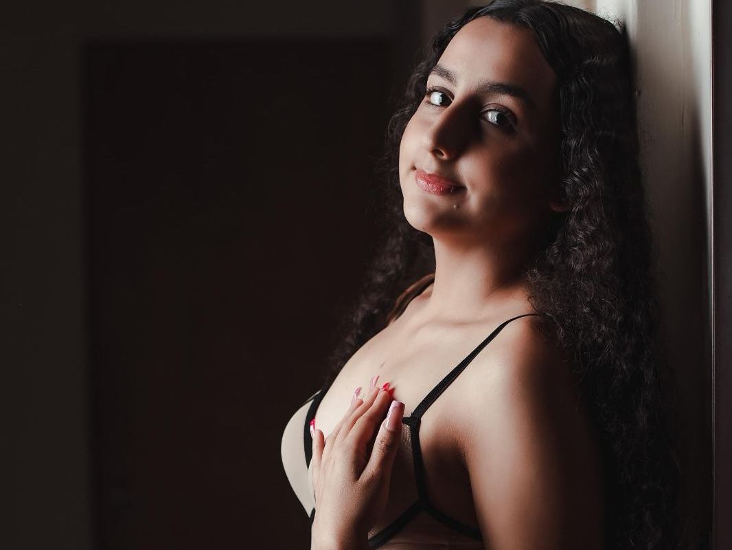 DannaRouxx immagine del profilo del modello di cam