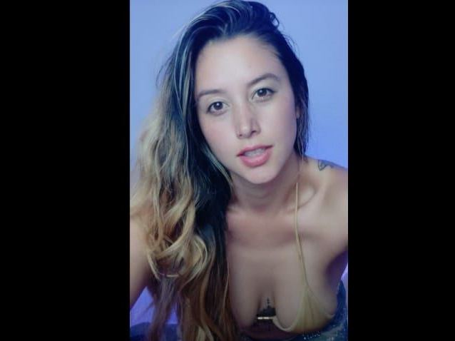 Allieemod profielfoto van cam model