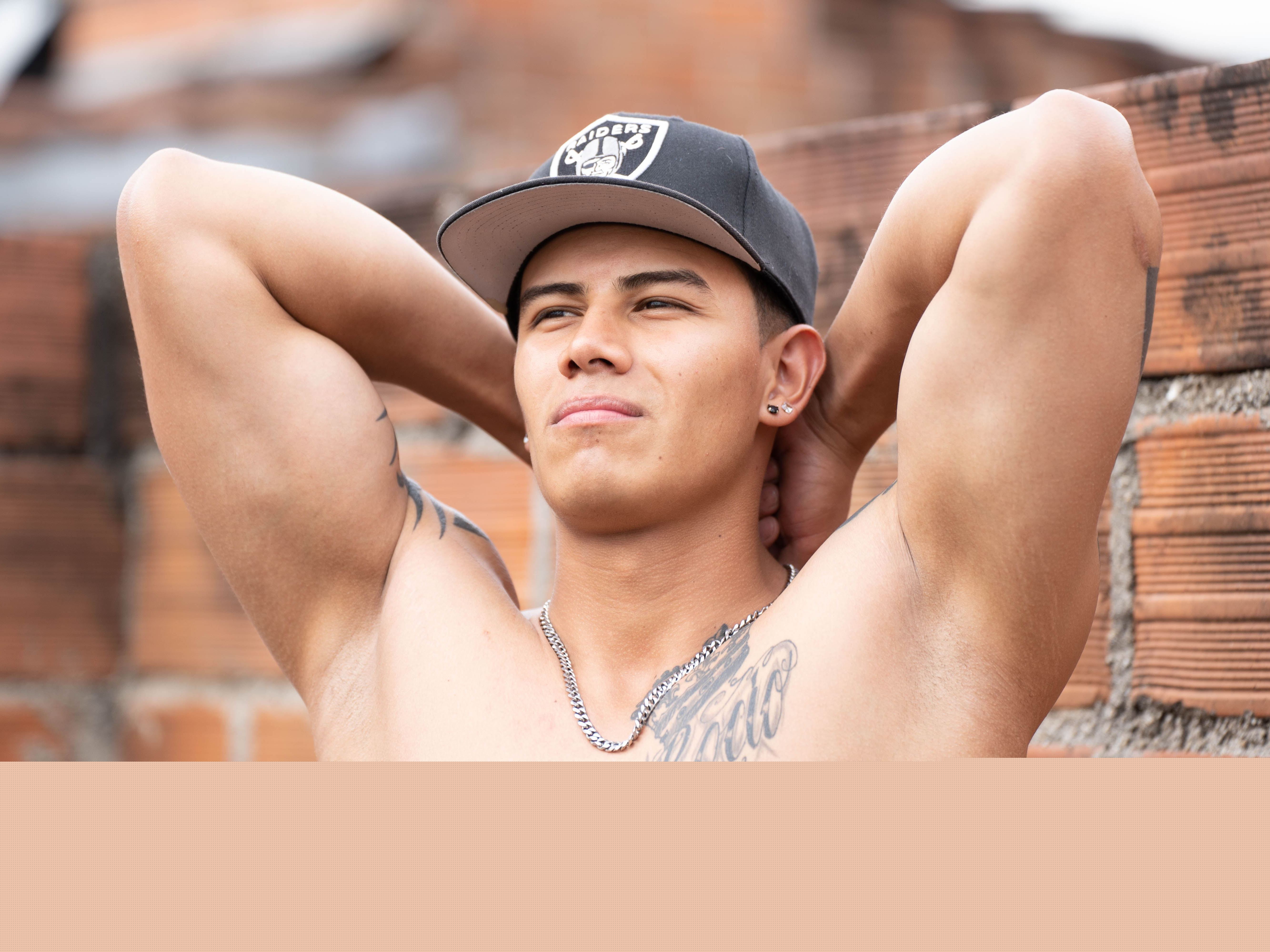 Imagen de perfil de modelo de cámara web de PaulSimonss