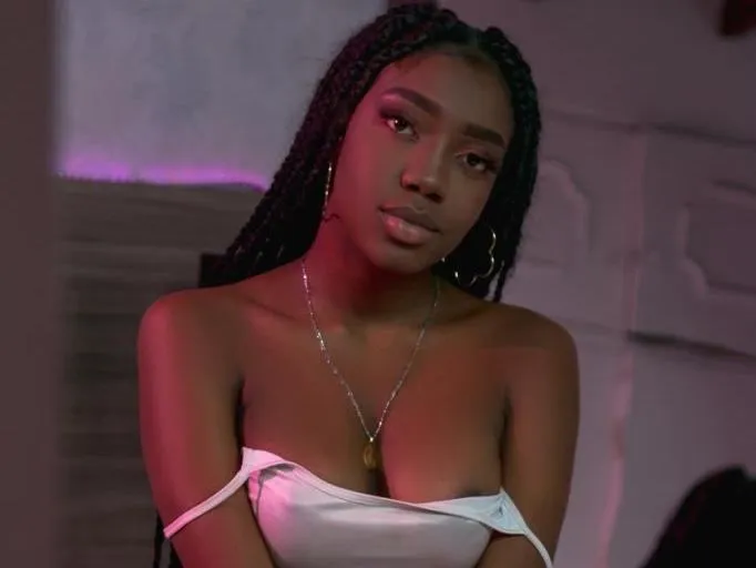 LissethThomson immagine del profilo del modello di cam