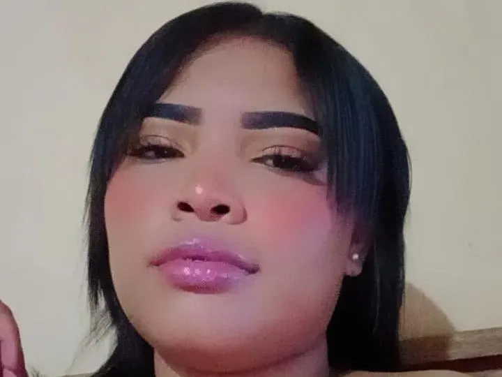 chloerosse23 profielfoto van cam model