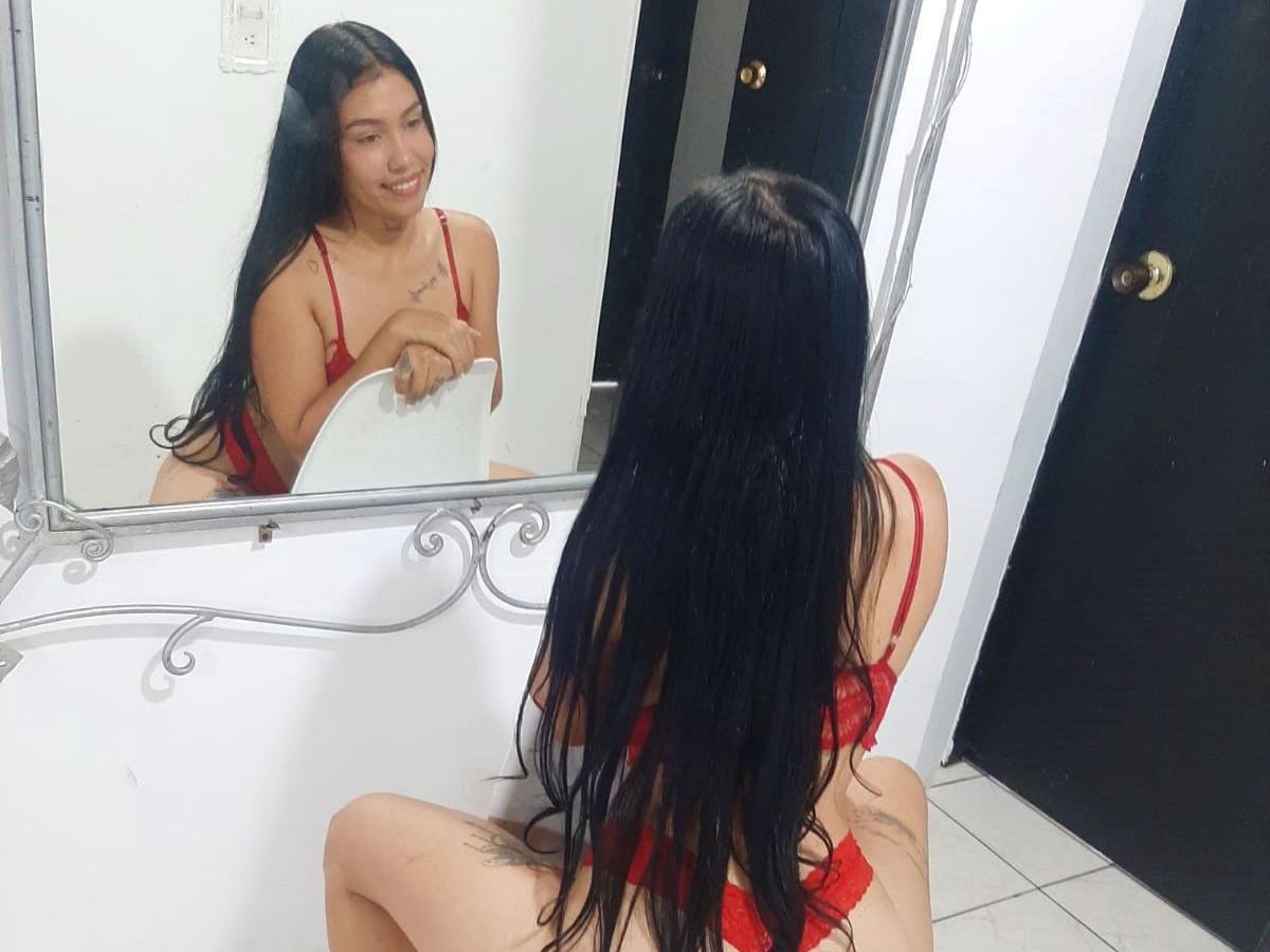 Image de profil du modèle de webcam MelisaMoon18
